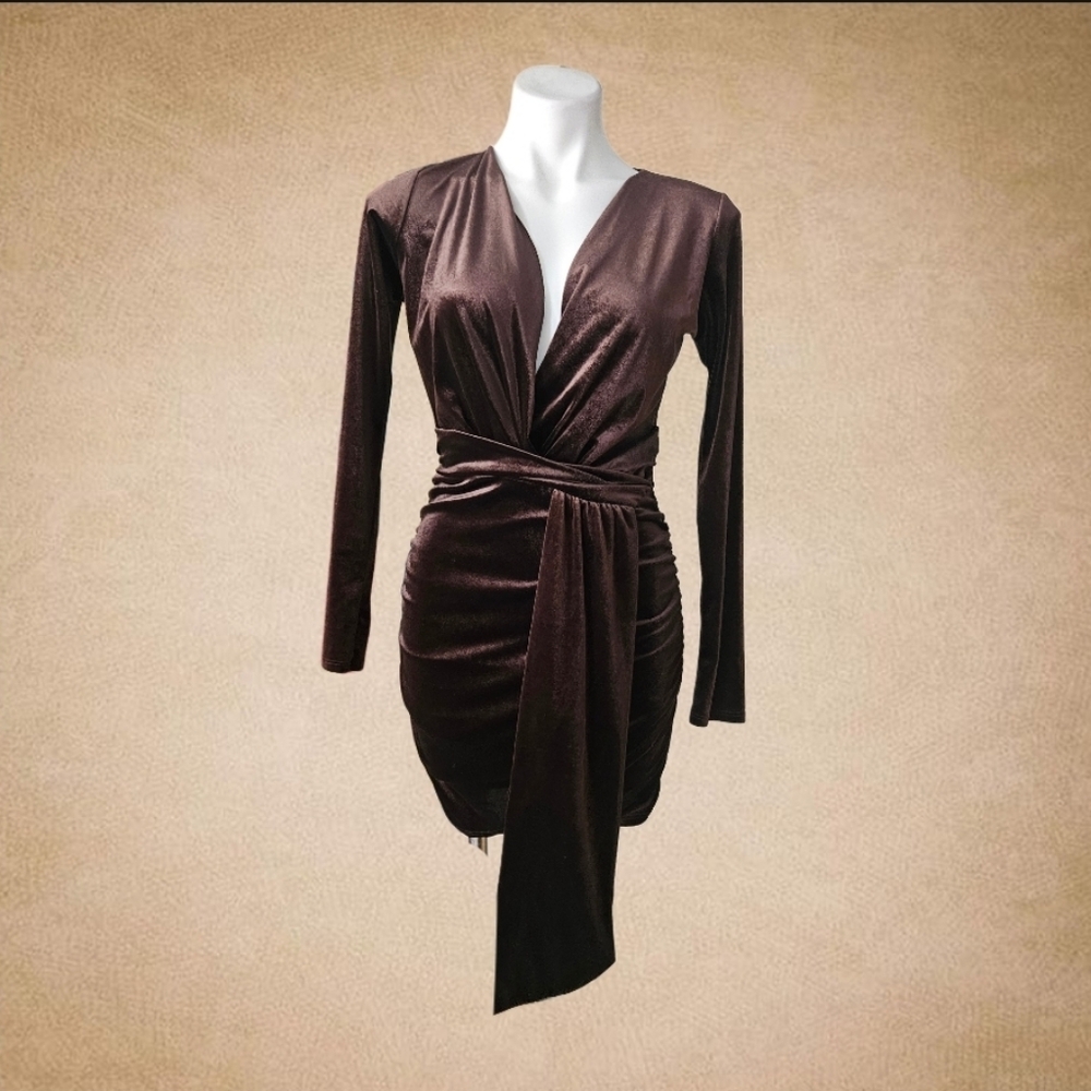 Bloom USA Elegant Brown Velvet Wrap Dress M